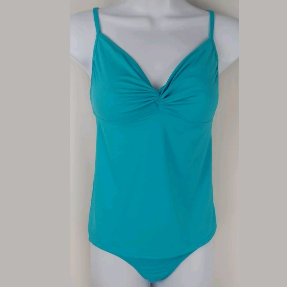 Athleta Twister Tankini 

Size Extra Small